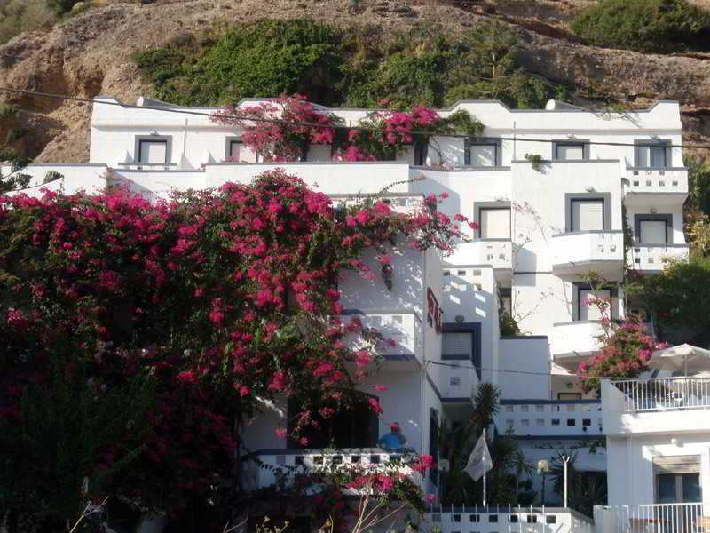איה גליני Fevro Hotel מראה חיצוני תמונה