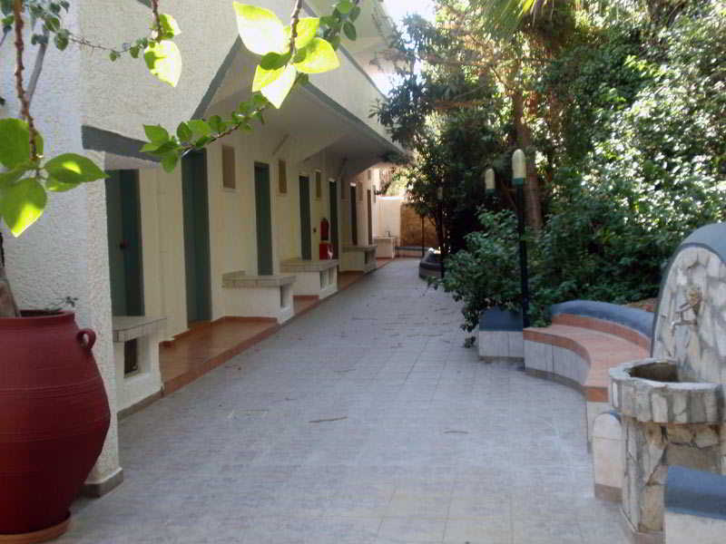 איה גליני Fevro Hotel מראה חיצוני תמונה